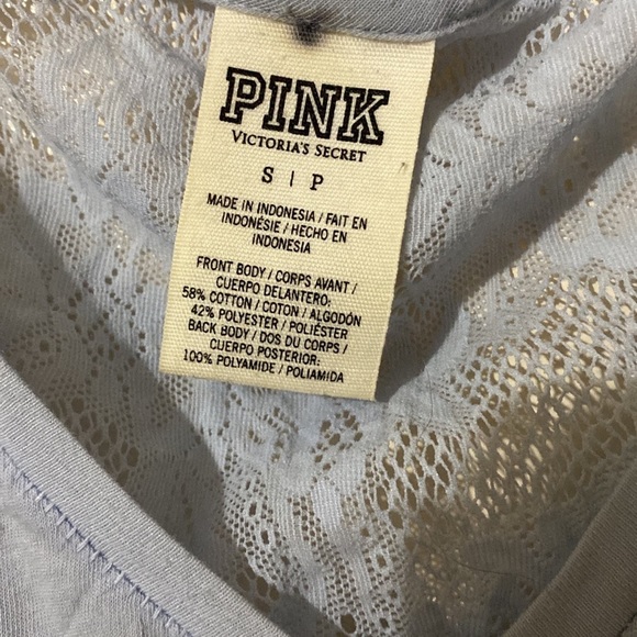 PINK vs shirt - Picture 2 of 3